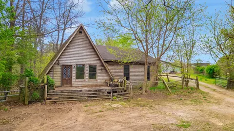 1065 Baggett Rd, Ringgold, GA 30736