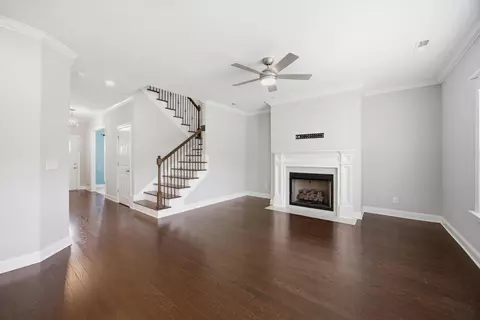 Living - 3513 Haystack Ln, Apison, TN 37302 photo 2 of 4