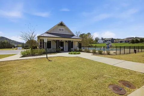 Exterior - 3513 Haystack Ln, Apison, TN 37302 photo 7 of 12