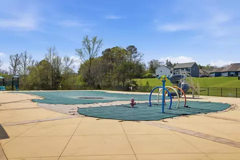 Exterior - 3513 Haystack Ln, Apison, TN 37302 photo 8 of 12