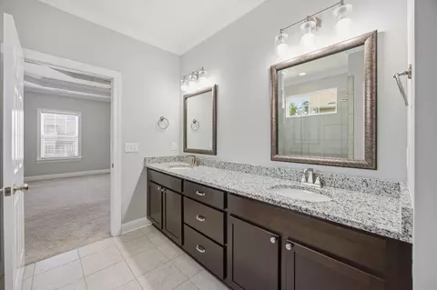 Bath - 3513 Haystack Ln, Apison, TN 37302 photo 1 of 4