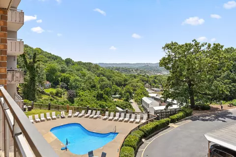 1131 Stringers Ridge Rd #4G, Chattanooga, TN 37405
