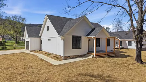 110 Rose St, Dayton, TN 37321
