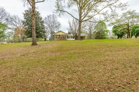 Exterior - 204 Dodd Rd, Ringgold, GA 30736 photo 11 of 18