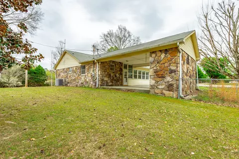 Exterior - 204 Dodd Rd, Ringgold, GA 30736 photo 8 of 18