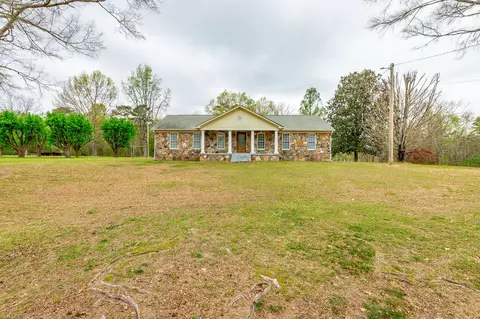 Exterior - 204 Dodd Rd, Ringgold, GA 30736 photo 2 of 18