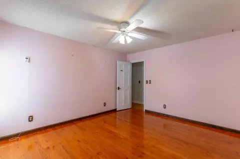Bedroom - 204 Dodd Rd, Ringgold, GA 30736 photo 4 of 6