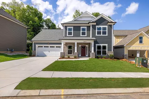 9816 Mayfly Rd #72, Ooltewah, TN 37363
