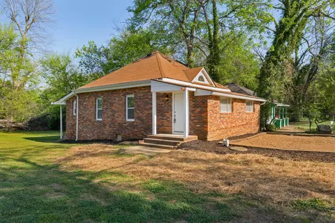 1717 Stanfiel St, Chattanooga, TN 37406