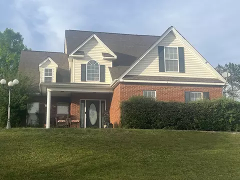 855 Fuller Glen Cir, Chattanooga, TN 37421
