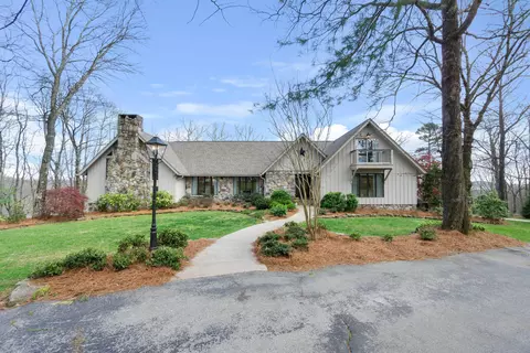 2802 Kell Rd, Signal Mountain, TN 37377