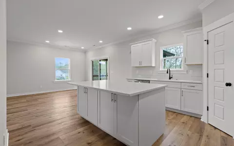 459 Candytuft Ln, Hixson, TN 37343 photo 9