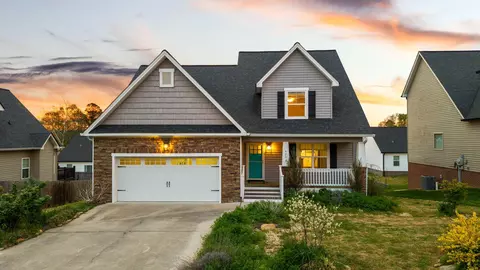 420 Cedar Hill Ln NW, Cleveland, TN 37312