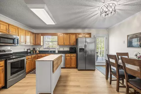 Kitchen - 7610 Sims Rd, Harrison, TN 37341 photo 1 of 4