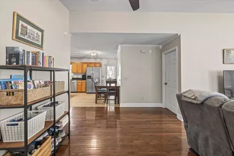 Entry Way - 7610 Sims Rd, Harrison, TN 37341 photo 2 of 2