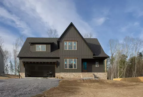 2593 Poe Rd, Soddy Daisy, TN 37379