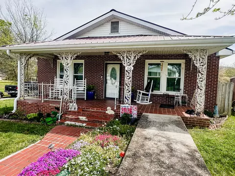 110 Wheeler Ave, Pikeville, TN 37367