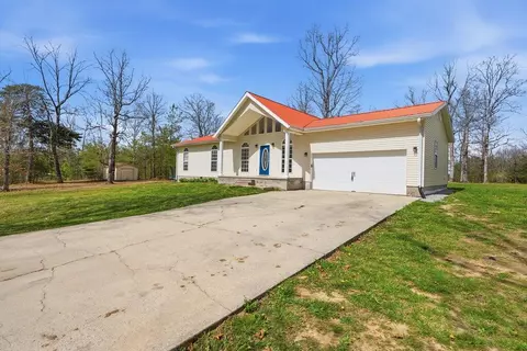 3629 Walkertown Rd, Dayton, TN 37321