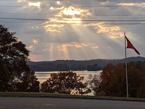 7735 Lasata Ln, Harrison, TN 37341