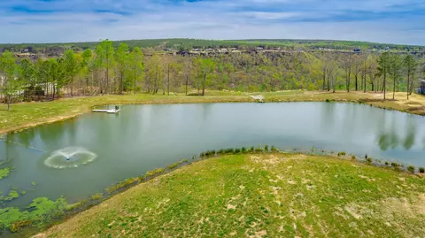 3839 Crockett Pt #JF151B, Jasper, TN 37347
