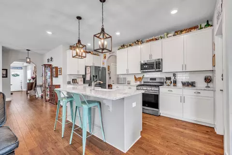 Kitchen - 1529 Buttonwood Loop, Chattanooga, TN 37421 photo 2 of 6