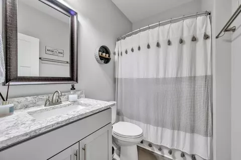 Bath - 1529 Buttonwood Loop, Chattanooga, TN 37421 photo 1 of 5