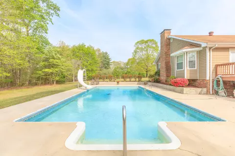 197 Lynn Trl, Lafayette, GA 30728
