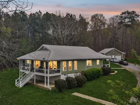 1207 Wimpy Rd, Ringgold, GA 30736