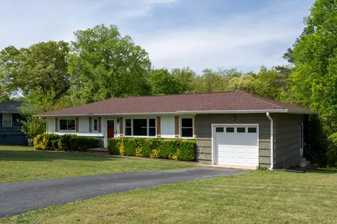 3909 Forest Highland Dr, Chattanooga, TN 37415