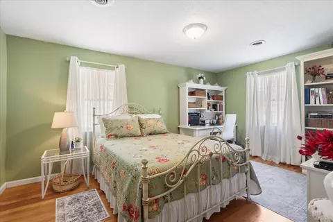 Bedroom - 487 Hackworth Rd, Whitwell, TN 37397 photo 2 of 2