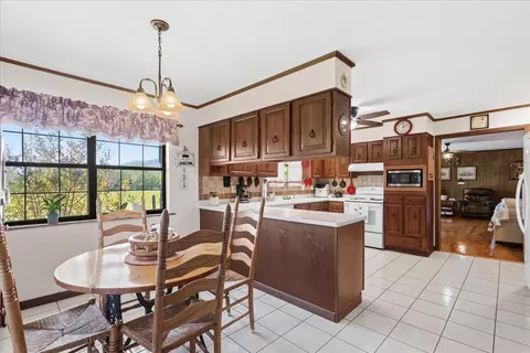 Kitchen - 487 Hackworth Rd, Whitwell, TN 37397 photo 6 of 6
