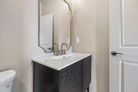 Bath - 619 E 16th St, Chattanooga, TN 37408 photo 7 of 8