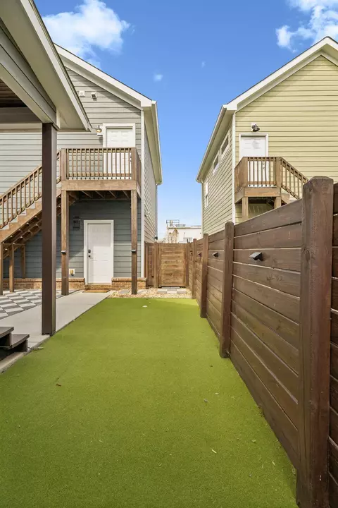 Exterior - 619 E 16th St, Chattanooga, TN 37408 photo 7 of 7
