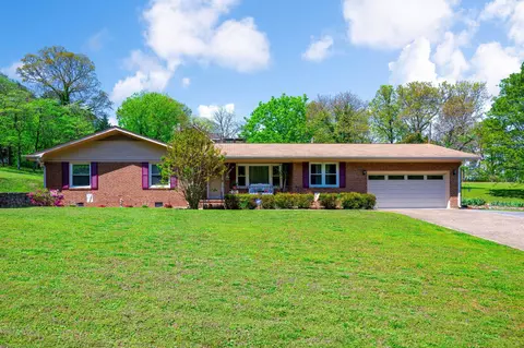 5023 Delashmitt Rd, Hixson, TN 37343