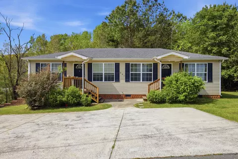 327 Hogan Cir, Rossville, GA 30741