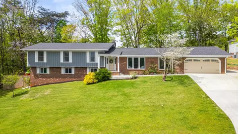 5303 Inlet View Ln, Hixson, TN 37343