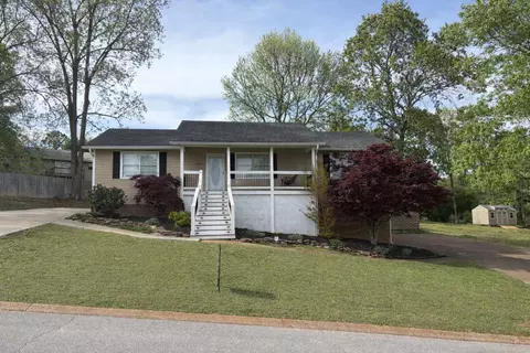 10115 Bear Trail Dr, Soddy Daisy, TN 37379