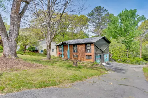 5885 Stonewall Dr, Harrison, TN 37341