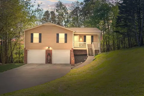178 Marion Cir SE, Cleveland, TN 37323
