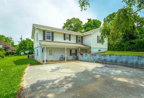 6625 Vaden Dr, Chattanooga, TN 37421