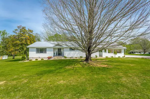 327 Irwin Ave, Decatur, TN 37322