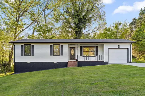 230 Rolling Meadows Dr, Ringgold, GA 30736