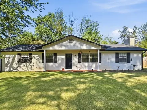 1773 Pine Needles Trl, Chattanooga, TN 37421