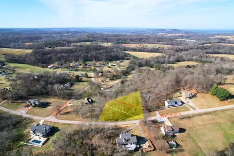 19 Skyline Dr S, Lewisburg, TN 37091