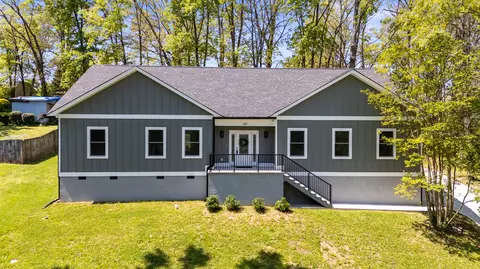 107 Douglas Dr, Chattanooga, TN 37412