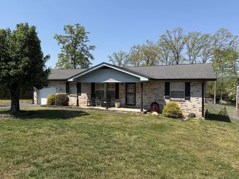 59 S Glade Rd, Fort Oglethorpe, GA 30742