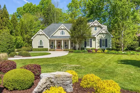 1875 Holden Farm Pl, Ooltewah, TN 37363