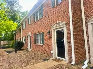 315 Mcbrien Rd #8, Chattanooga, TN 37411