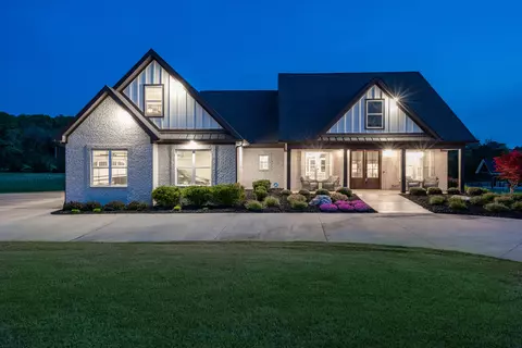 138 Breckinridge Dr, Chickamauga, GA 30707