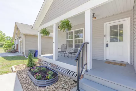 3784 Kellys Ferry Rd, Chattanooga, TN 37419
